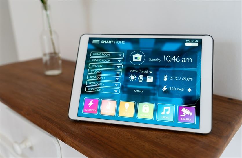 Wdrażamy inteligentne instalacje elektryczne do budynków , Riwmar Domofony alarmy monitoring napędy do bram instalacje elektryczne, Wojciechów